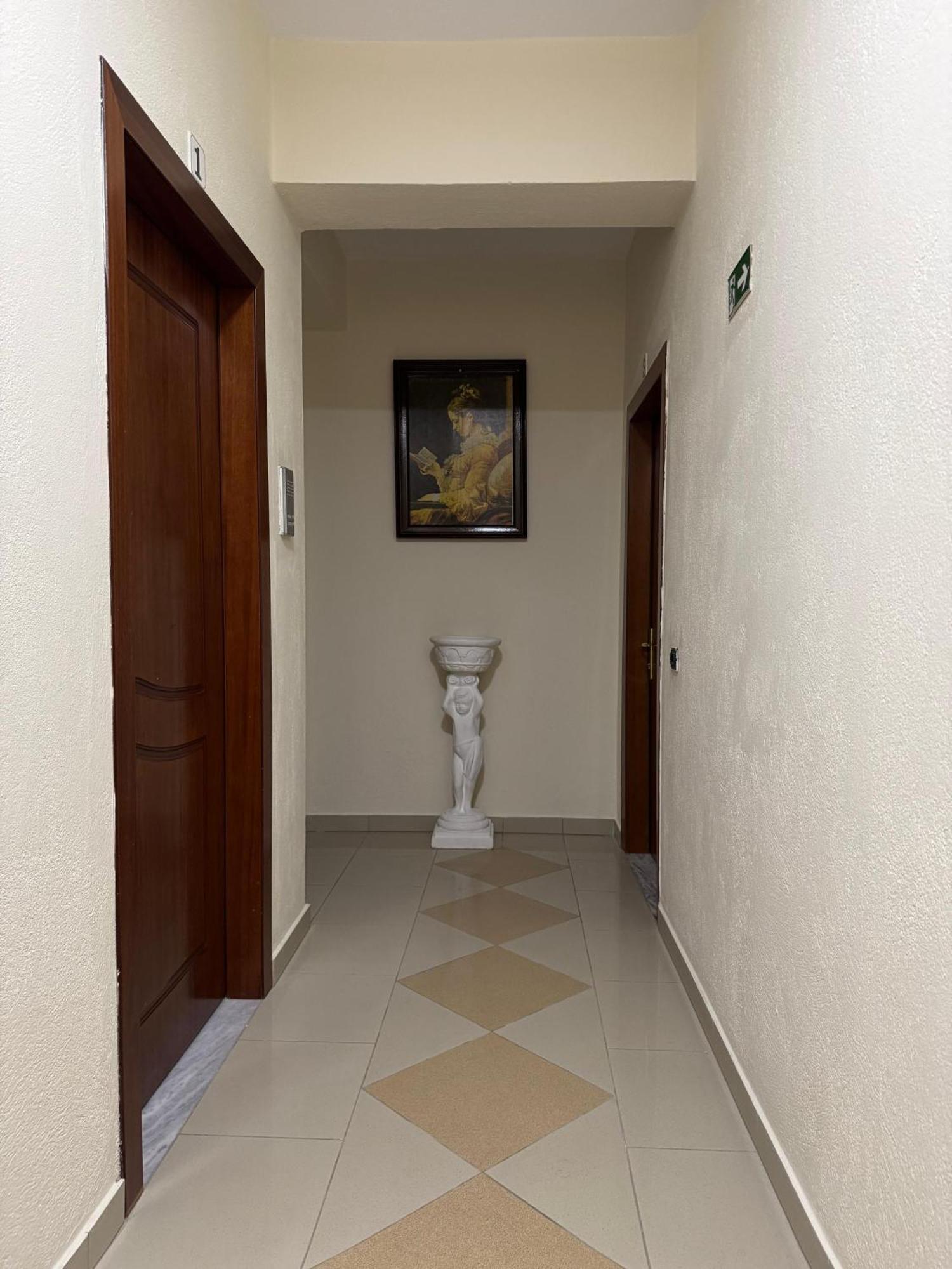 Lini Hotel Restorant Leza מראה חיצוני תמונה